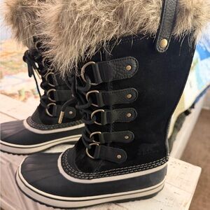 Sorel Joan of Arctic Boots sz 8.5